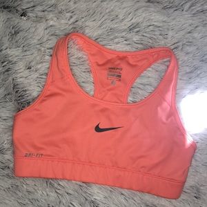 Nike • Pro Dri-Fit Sports Bra